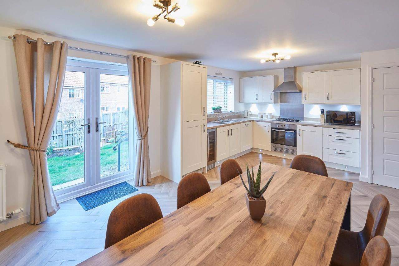 Host & Stay - Redsky House Whitby Dış mekan fotoğraf